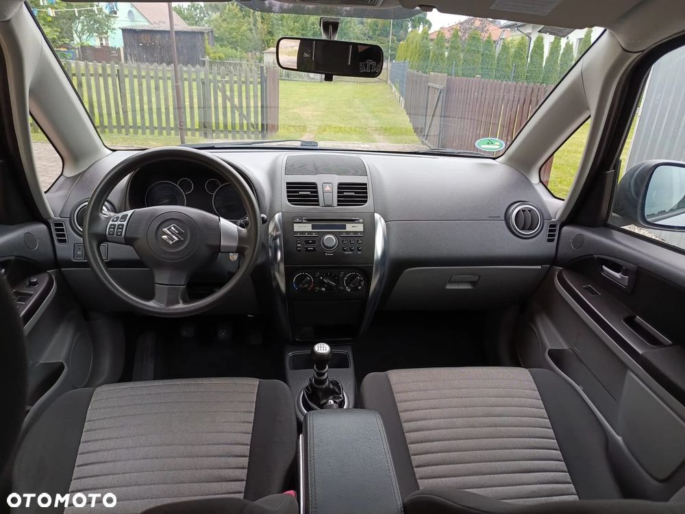 Suzuki SX4 2.0 DDiS 4x2 Comfort - 11