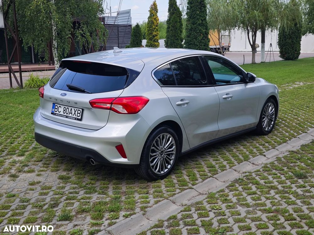 Ford Focus - 6