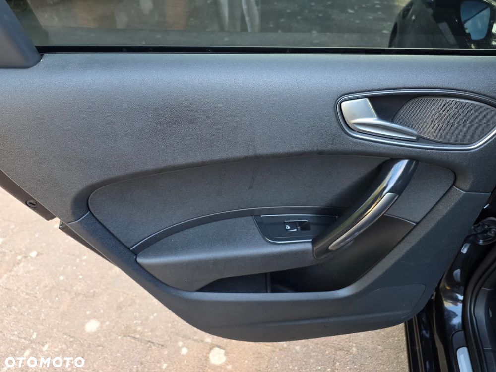 Audi A1 Sportback 1.4 TFSI Edycja Specjalna S tronic - 33