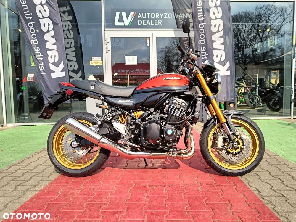 Kawasaki Z 900 RS - 2