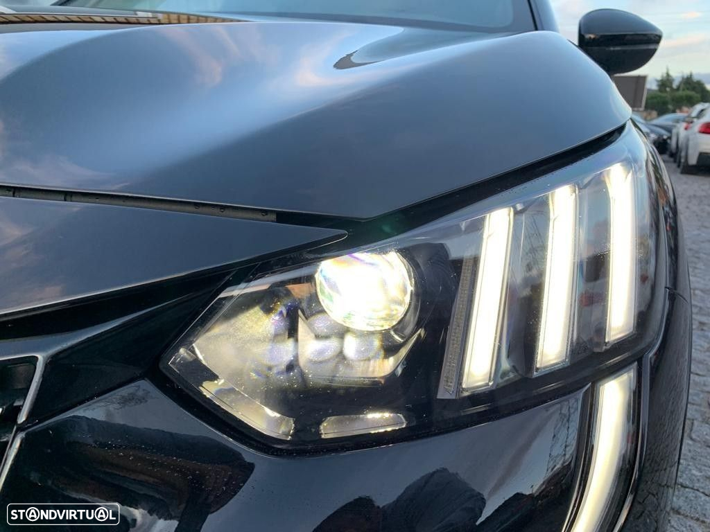 Peugeot 208 1.5 BlueHDi GT Line - 39