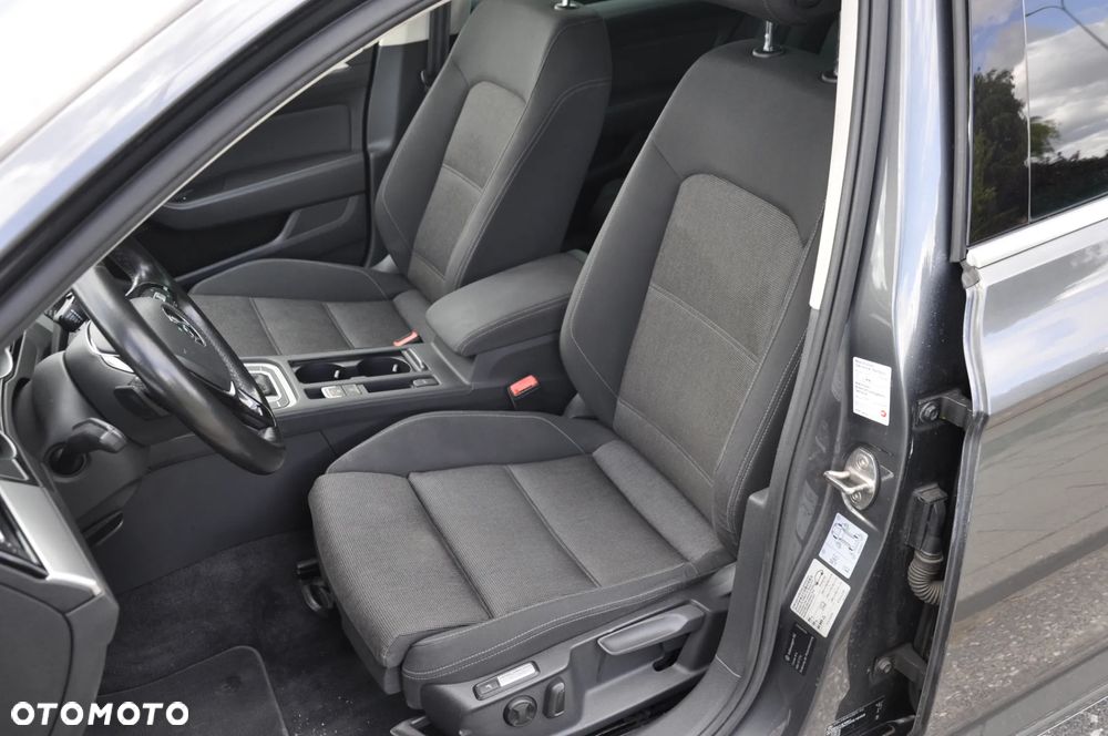 Volkswagen Passat 2.0 TDI BMT Highline DSG - 14