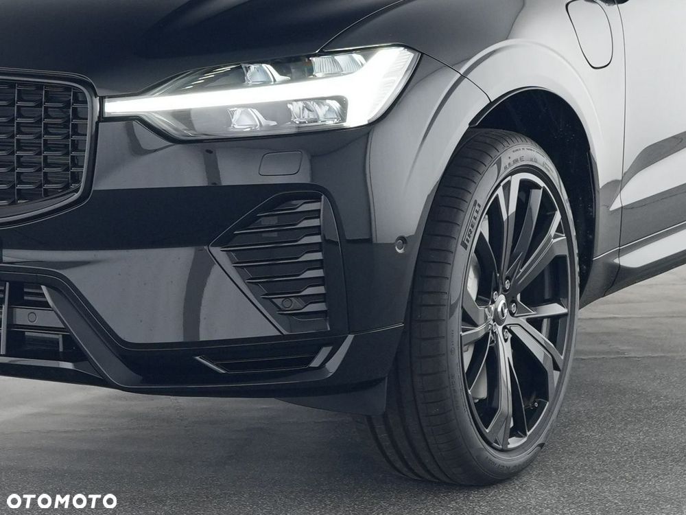 Volvo XC 60 T8 Plug-In Hybrid AWD Plus Black Edition - 10