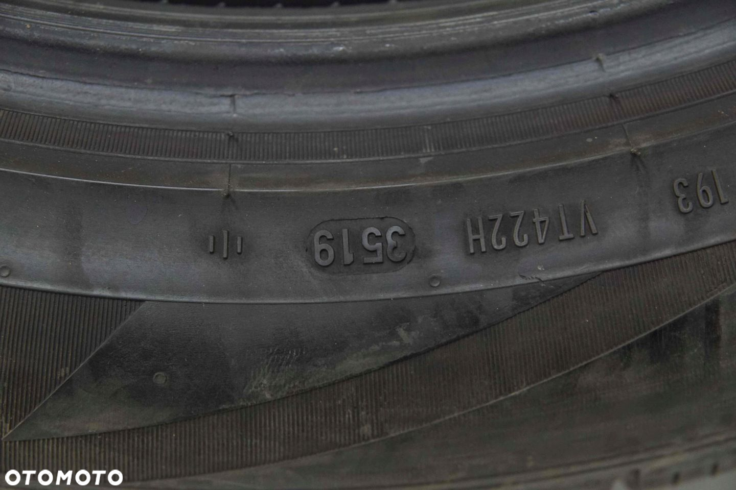 OPONY PARA 20 PIRELLI SCORPION 104W MS 235/50R20 - 15