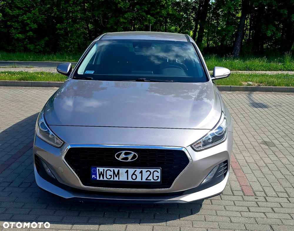 Hyundai i30 1.4 Premiere Comfort - 3