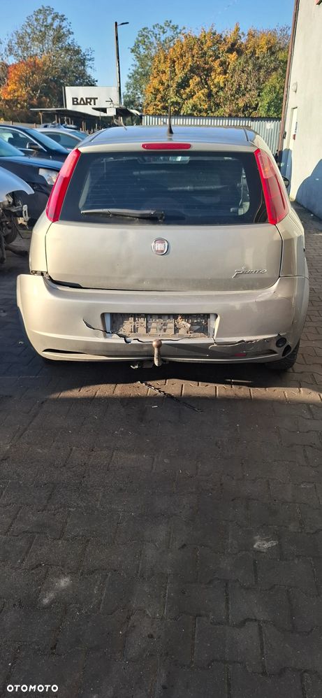 FIAT GRANDE PUNTO 1.4 8V 350A1000 na części - 1