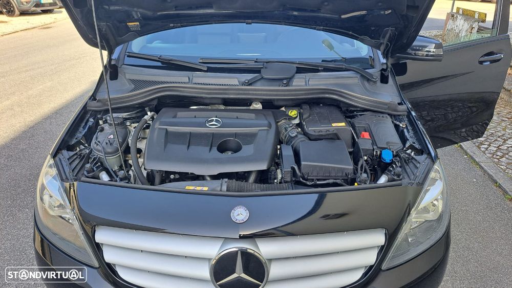 Mercedes-Benz B 180 CDI Urban - 43