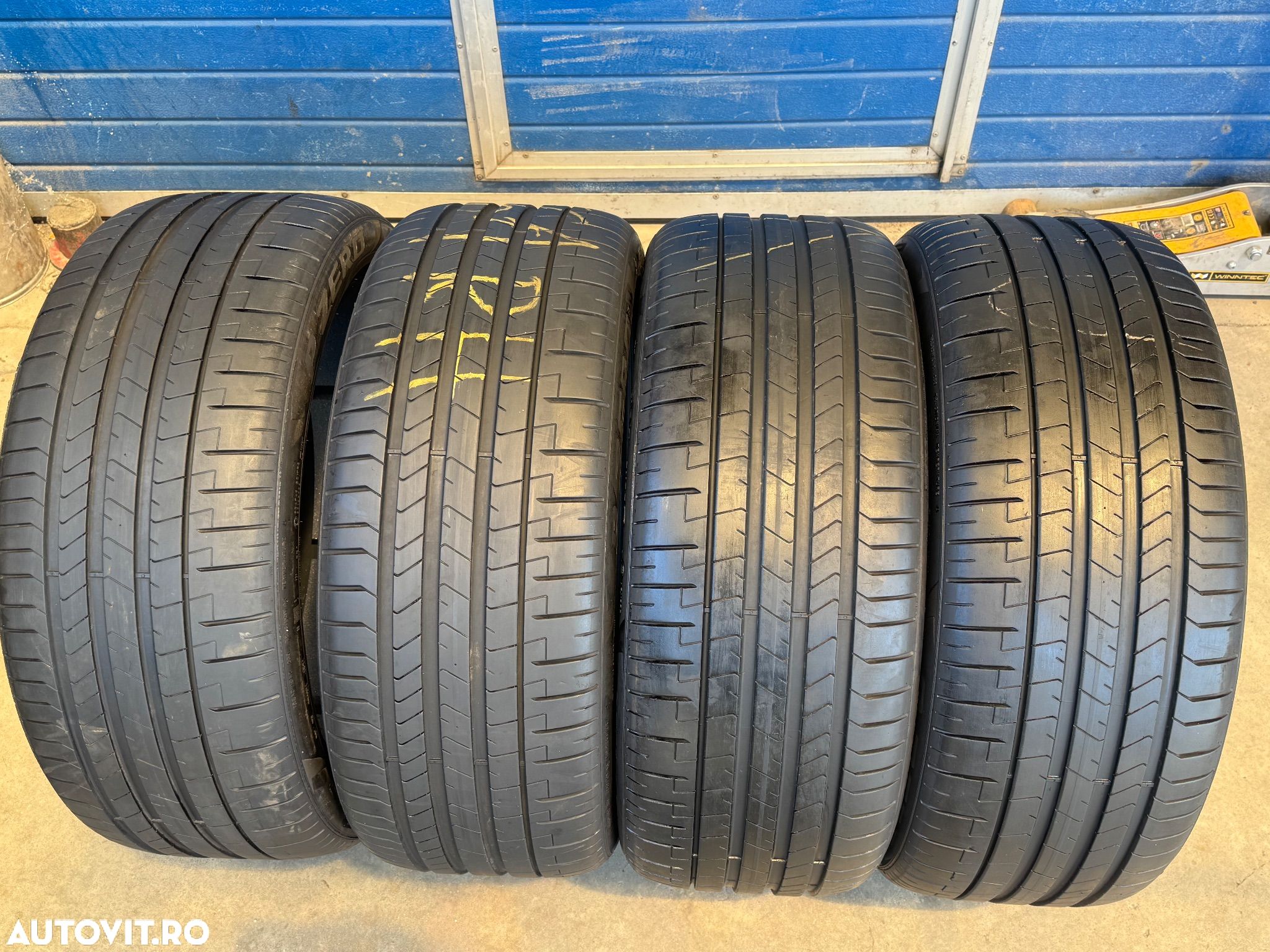 Vând 4 anvelope 275/40/22 Pirelli de vară ca noi - 1