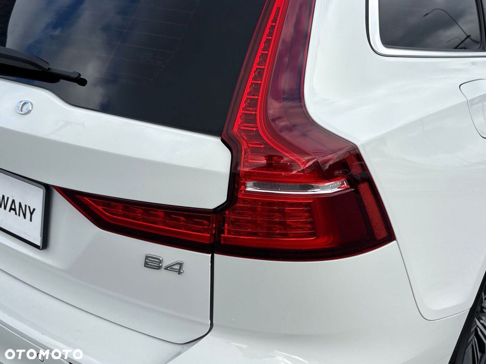 Volvo V60 2021