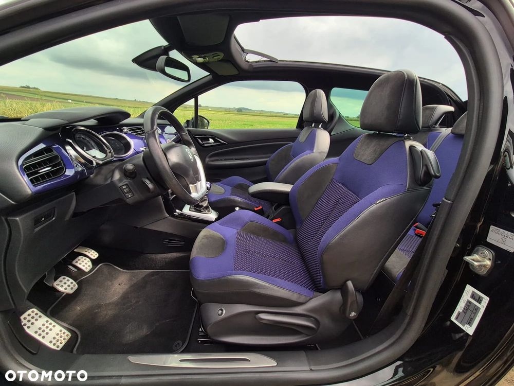 Citroën DS3 1.6 THP SportChic - 11