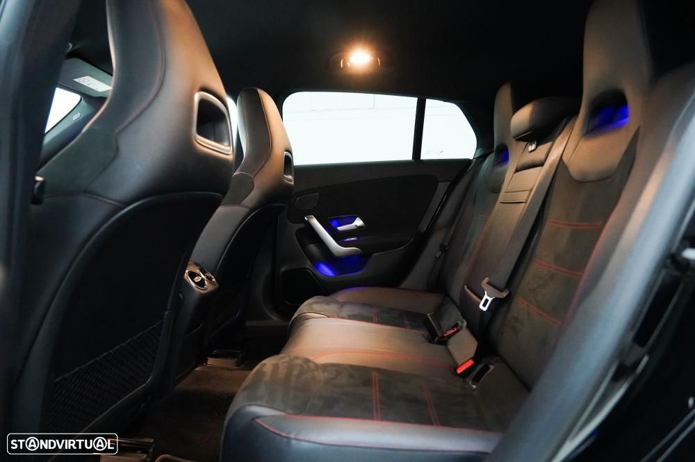 Mercedes-Benz CLA 180 - 7