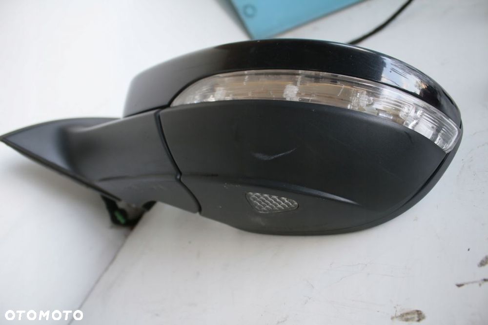 lusterko lewe VW Passat B7 7 PIN - 6