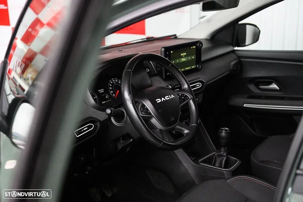 Dacia Jogger 1.0 TCe Extreme 7L - 31