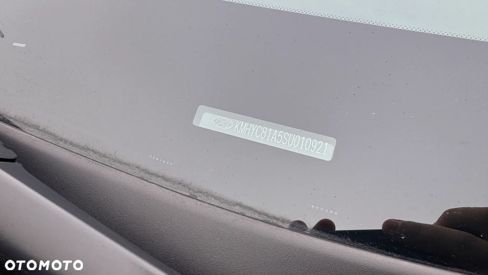 Hyundai Staria 1.6 T-GDI HEV Smart Business - 7