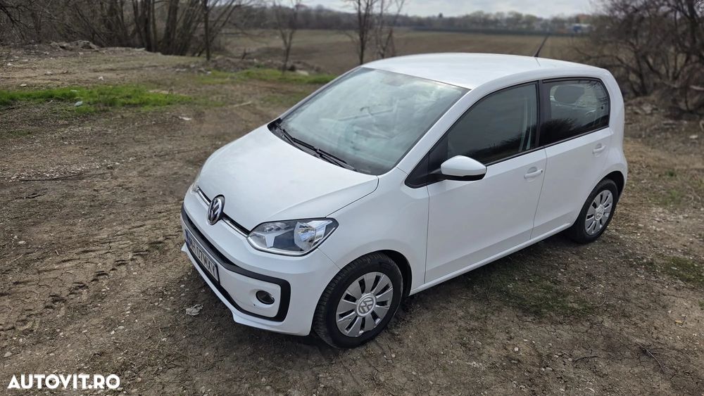 Volkswagen up! 1.0 MPI High - 8