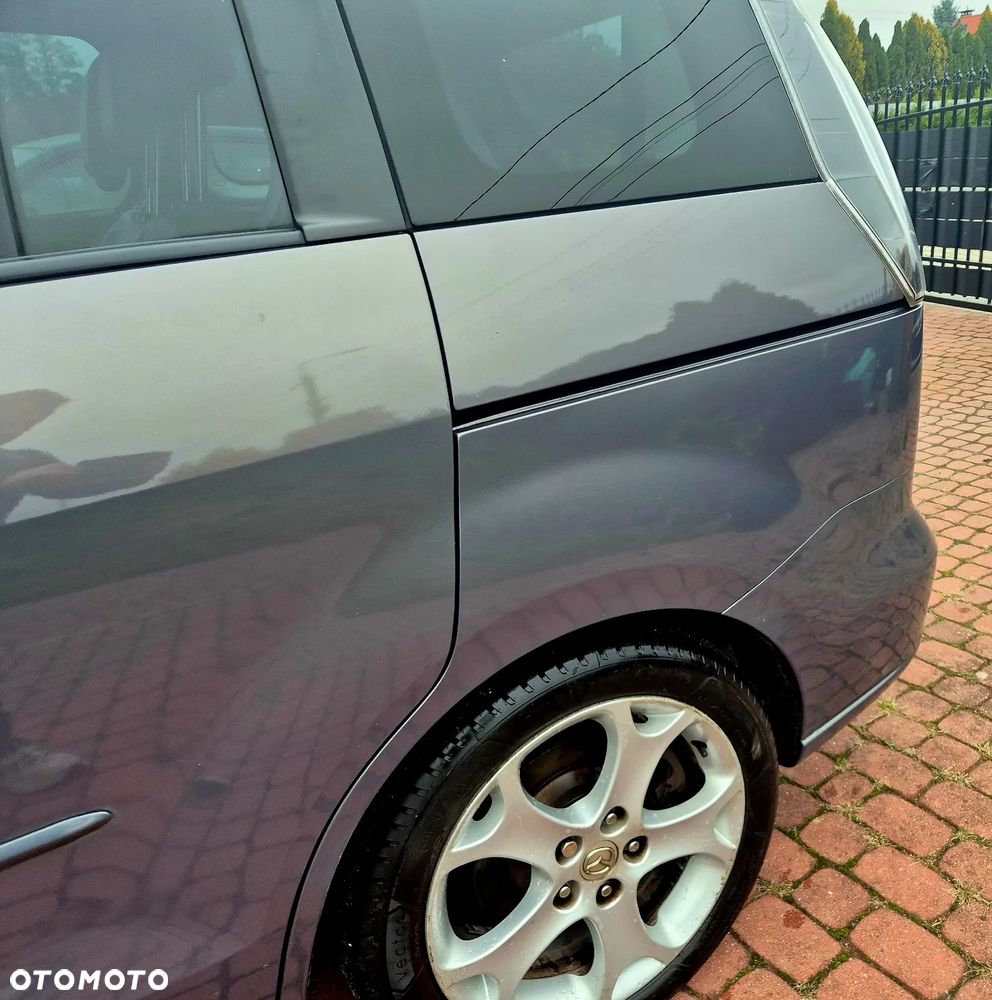 Mazda 5 - 6