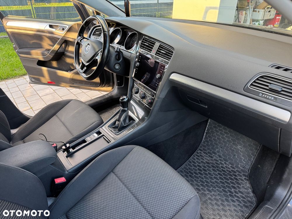 Volkswagen Golf VII 1.0 TSI BMT Trendline - 9
