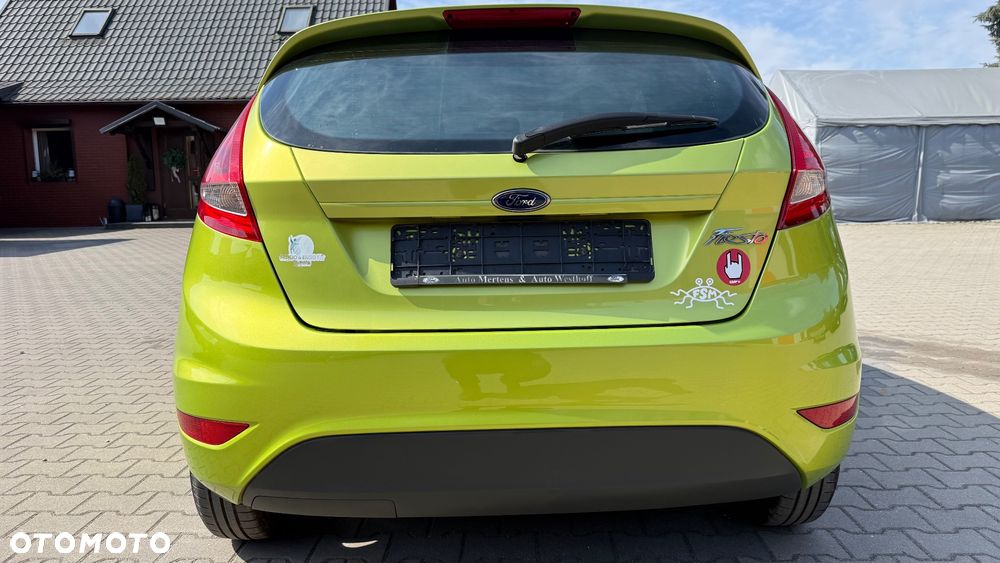 Ford Fiesta 1.25 Champions Edition - 23