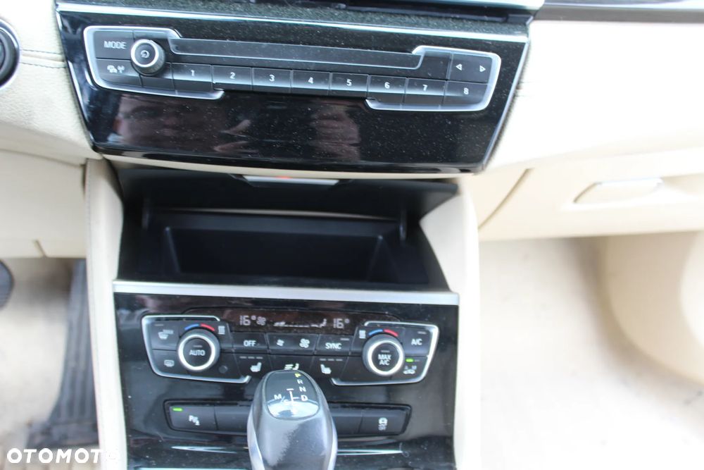 BMW Seria 2 218i Luxury Line - 20