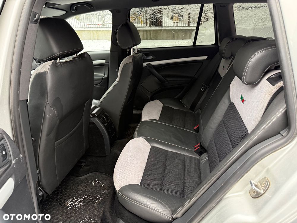 Skoda Octavia 2.0 TDI CR DPF RS - 12