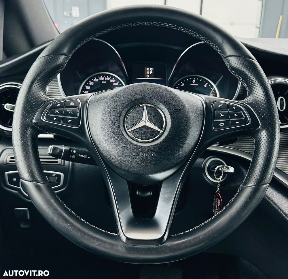 Mercedes-Benz V - 26