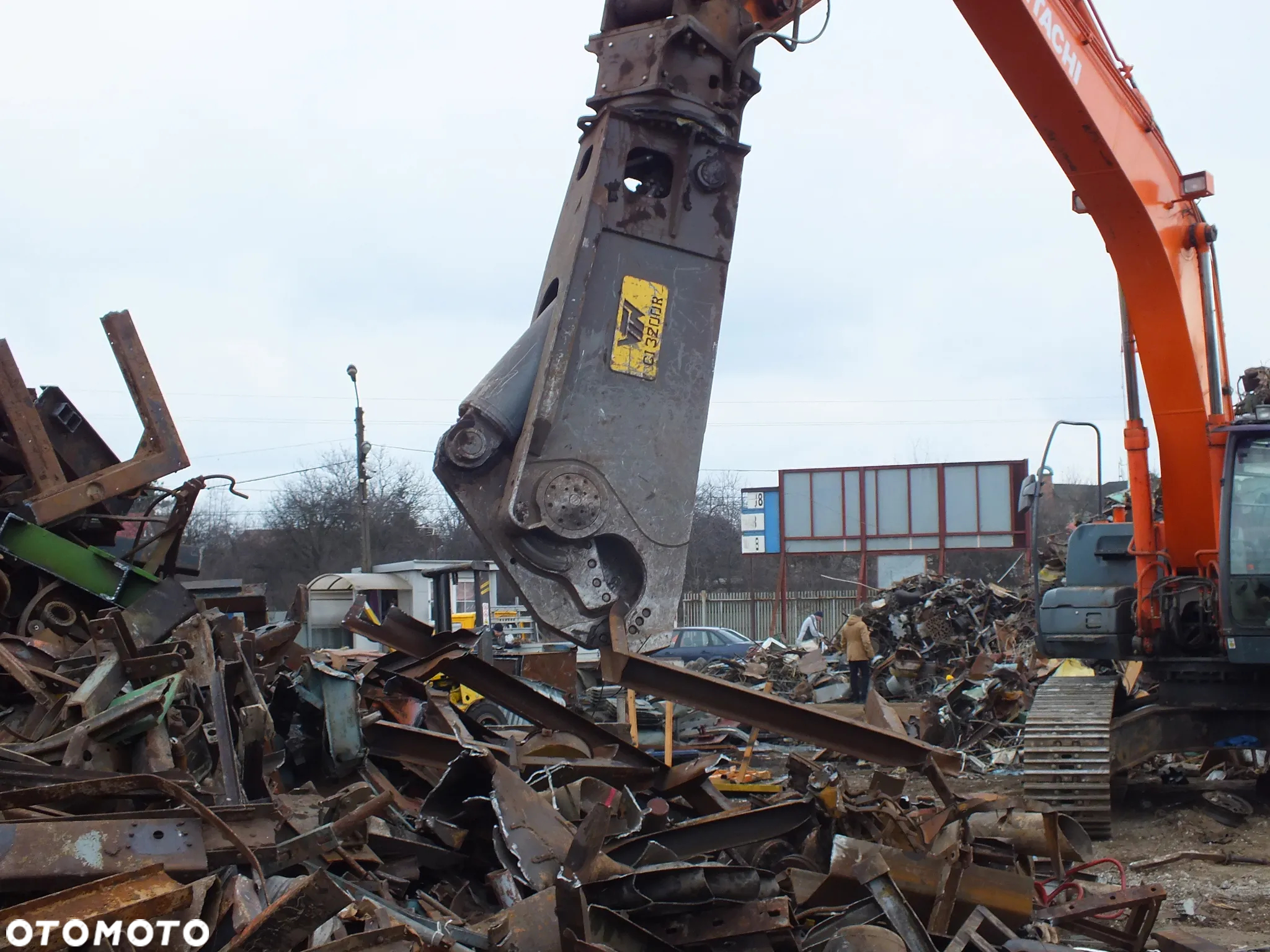 Obrotowe nożyce do cięcia stali złomu VTN CI3200 - 13