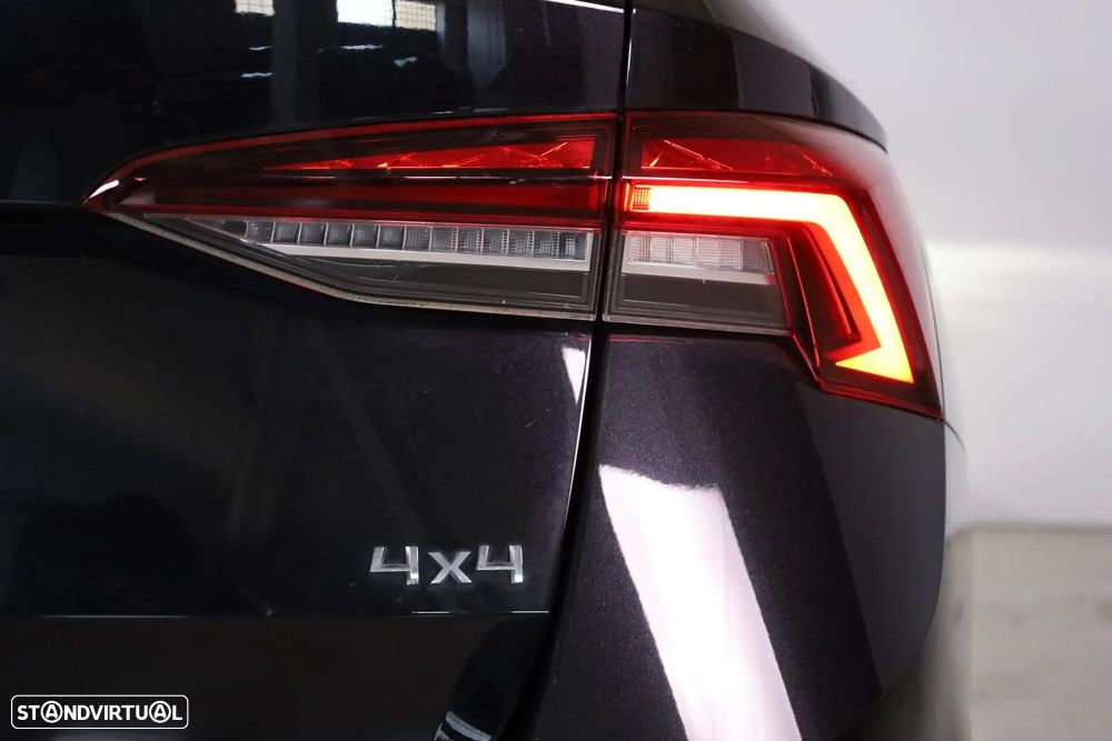 Skoda Octavia Break 2.0 TDI Scout DSG 4x4 - 17