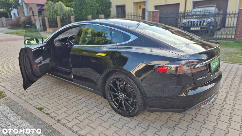 Tesla Model S 2014 photo 5