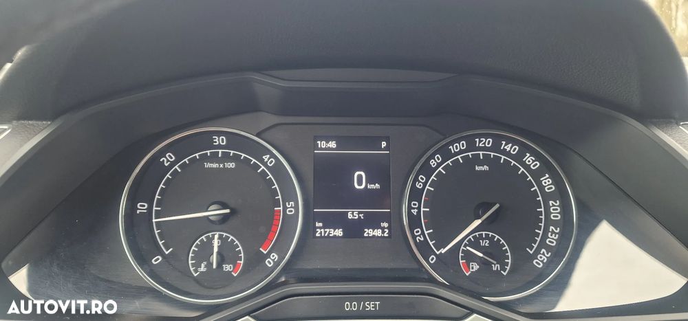 Skoda Superb 2.0 TDI DSG Ambition - 12