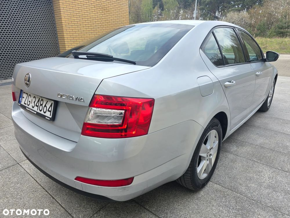 Skoda Octavia 1.4 TSI Edition - 6