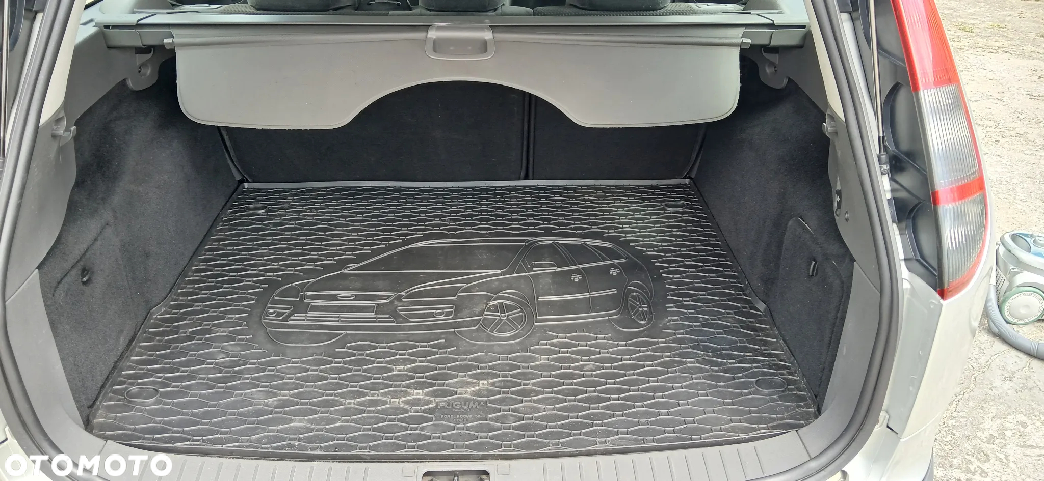 Ford Focus - 25