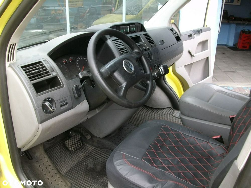 Volkswagen Transporter - 8