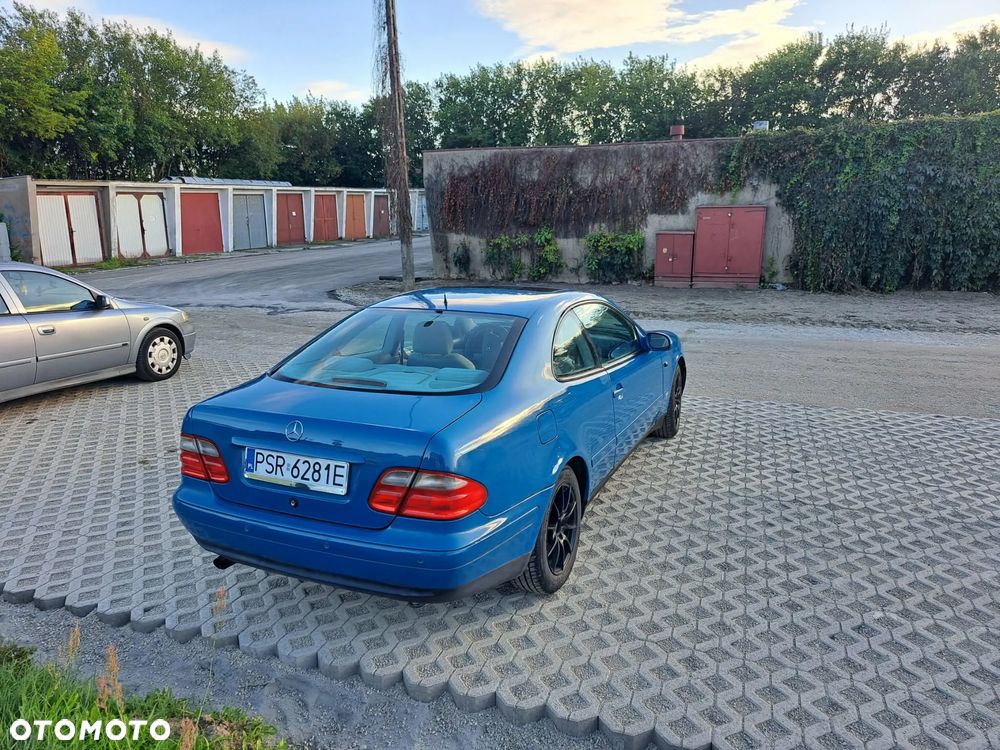 Mercedes-Benz CLK 200 - 5