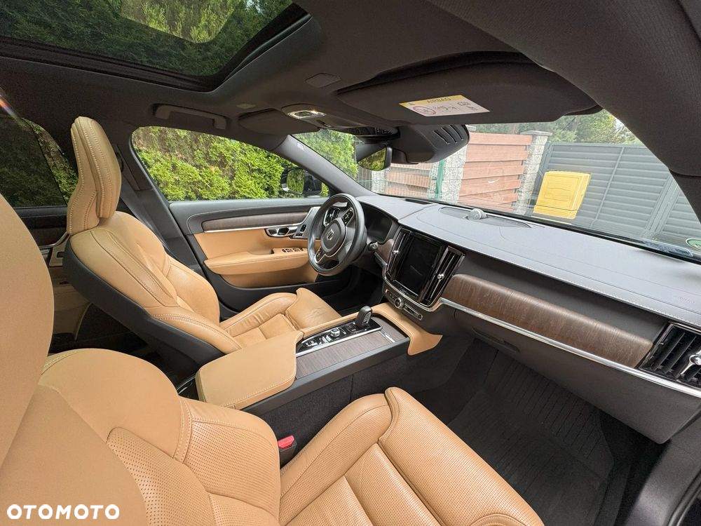 Volvo V90 Cross Country D5 AWD Pro - 16