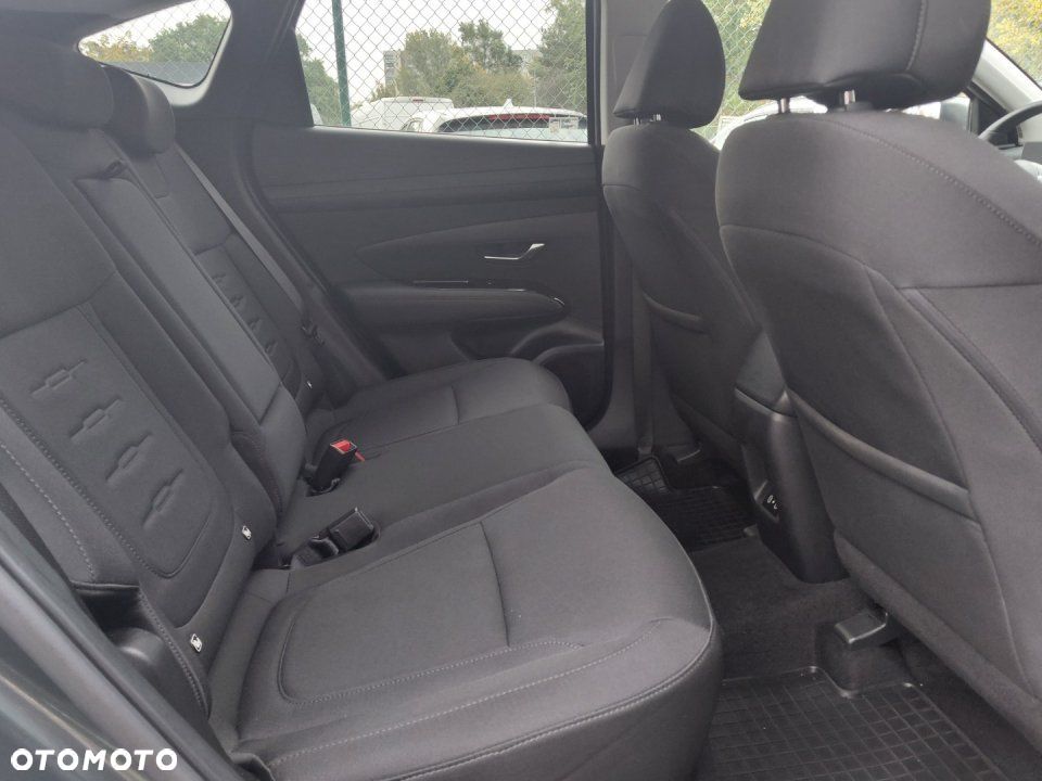 Hyundai Tucson - 16