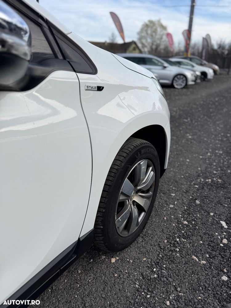 Peugeot 2008 PureTech 82 Style - 5