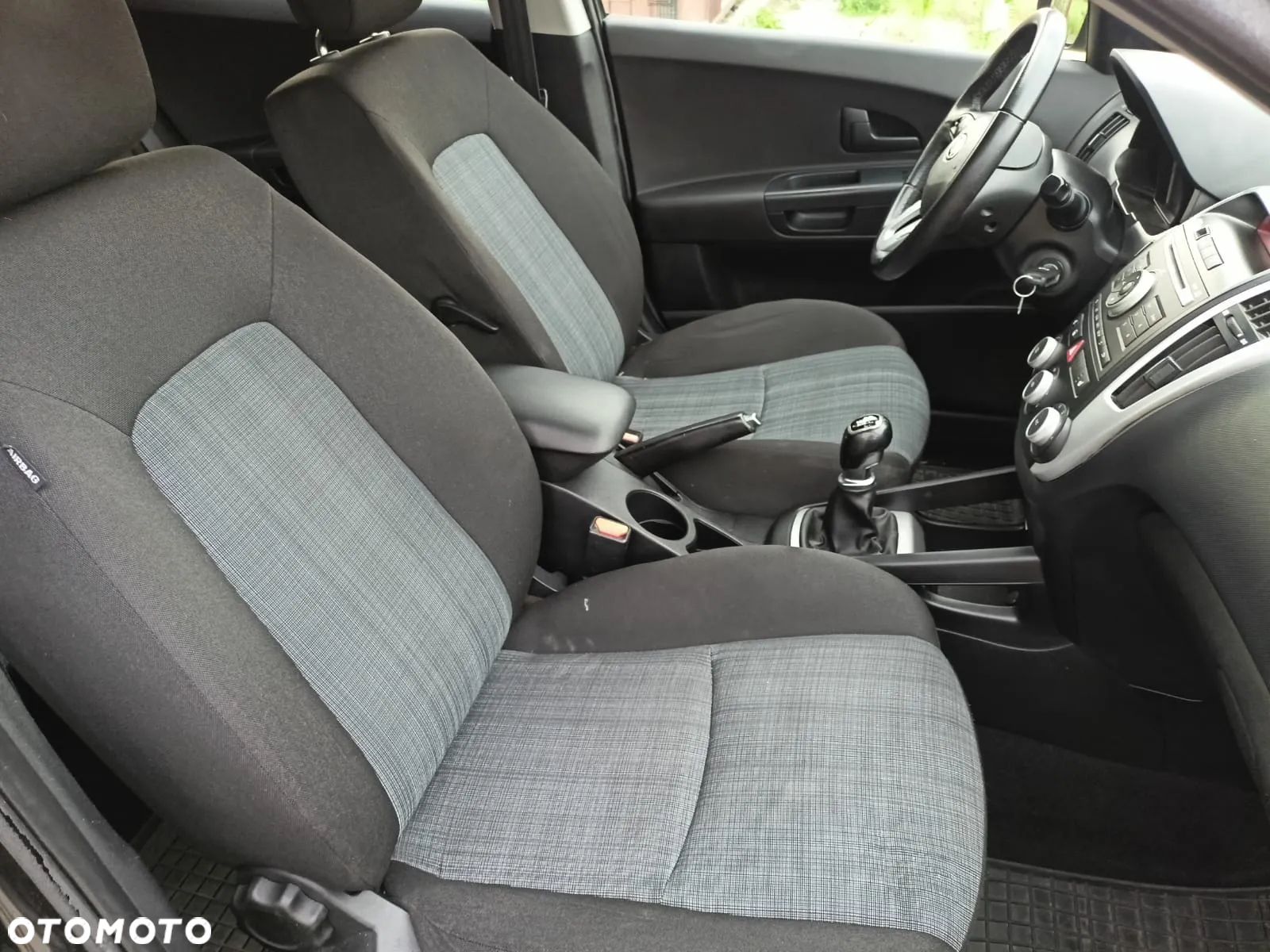 Kia Ceed Cee'd 1.6 Comfort + - 21