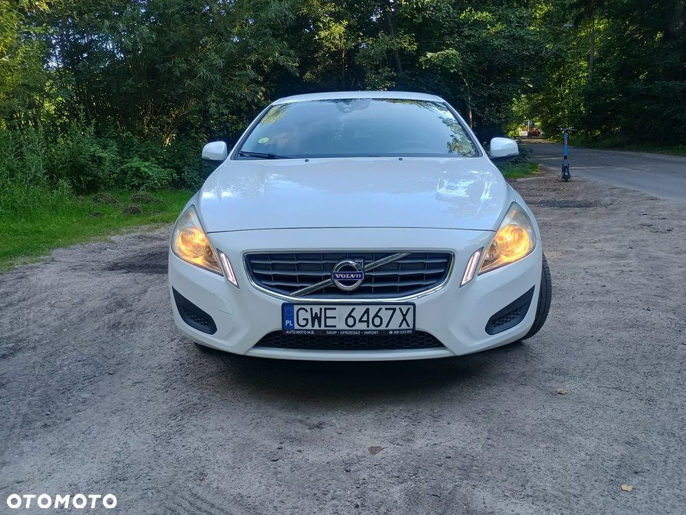 Volvo V60 D2 Kinetic - 12