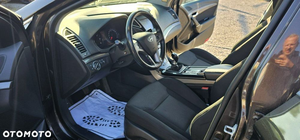Hyundai i40 - 23