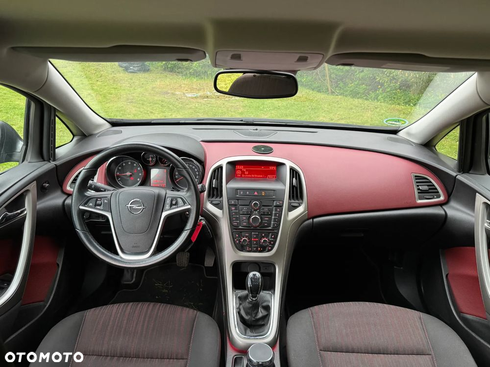 Opel Astra 1.4 Turbo Cosmo - 3