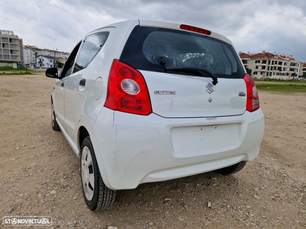 Suzuki Alto 1.0 GA - 4