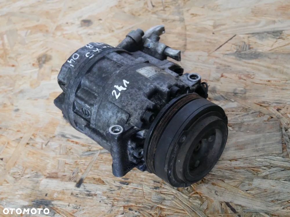 SPRĘŻARKA KLIMATYZACJI BMW X5 E53 4.4I 04' 6917864 - 1