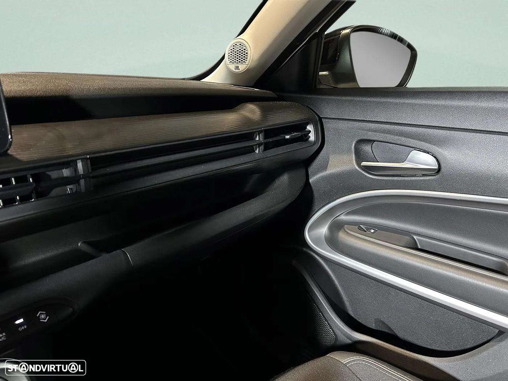 Jeep Avenger 1.2 GSE T3 Summit - 43