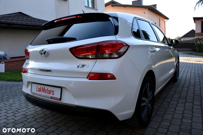 Hyundai i30 1.4 Comfort - 16