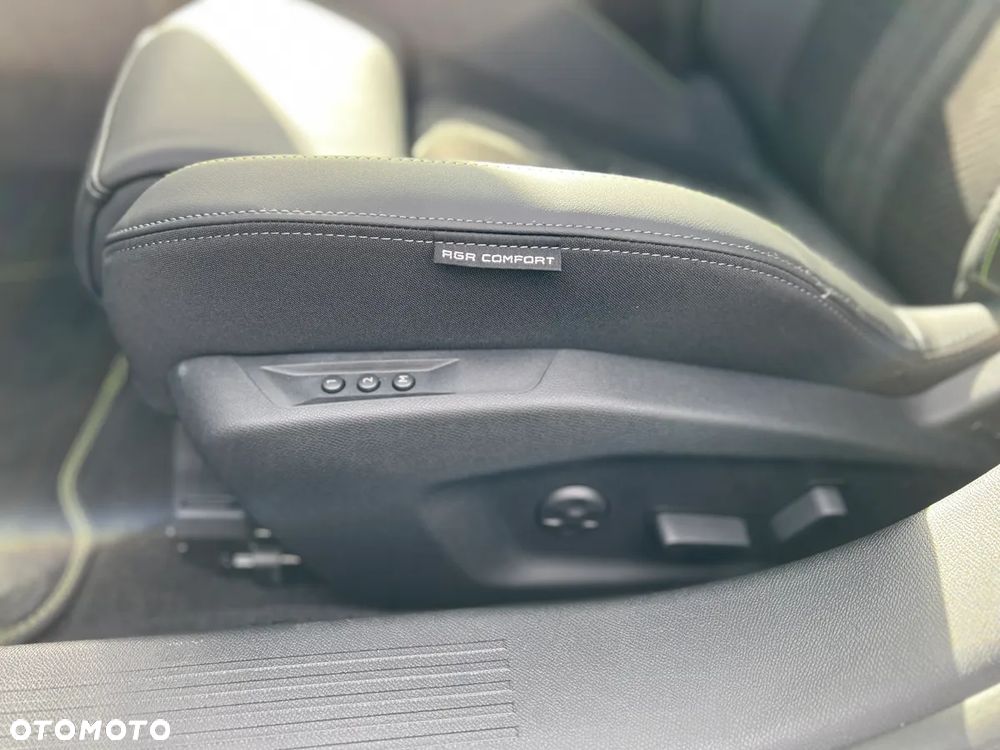 Peugeot 408 1.2 PureTech mHEV GT S&S e-DSC6 - 19