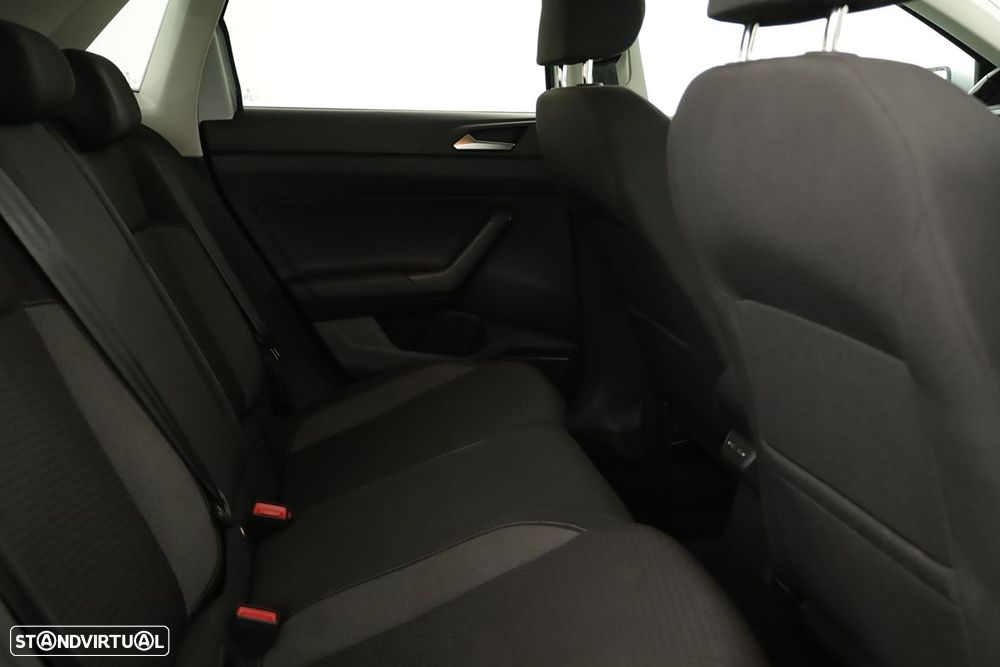 VW Polo 1.0 TSI Urban DSG - 20