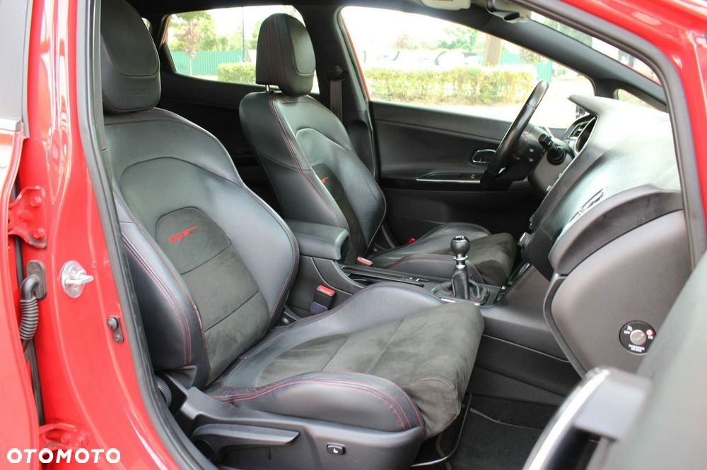 Kia Ceed 1.6 T-GDI GT XL - 9