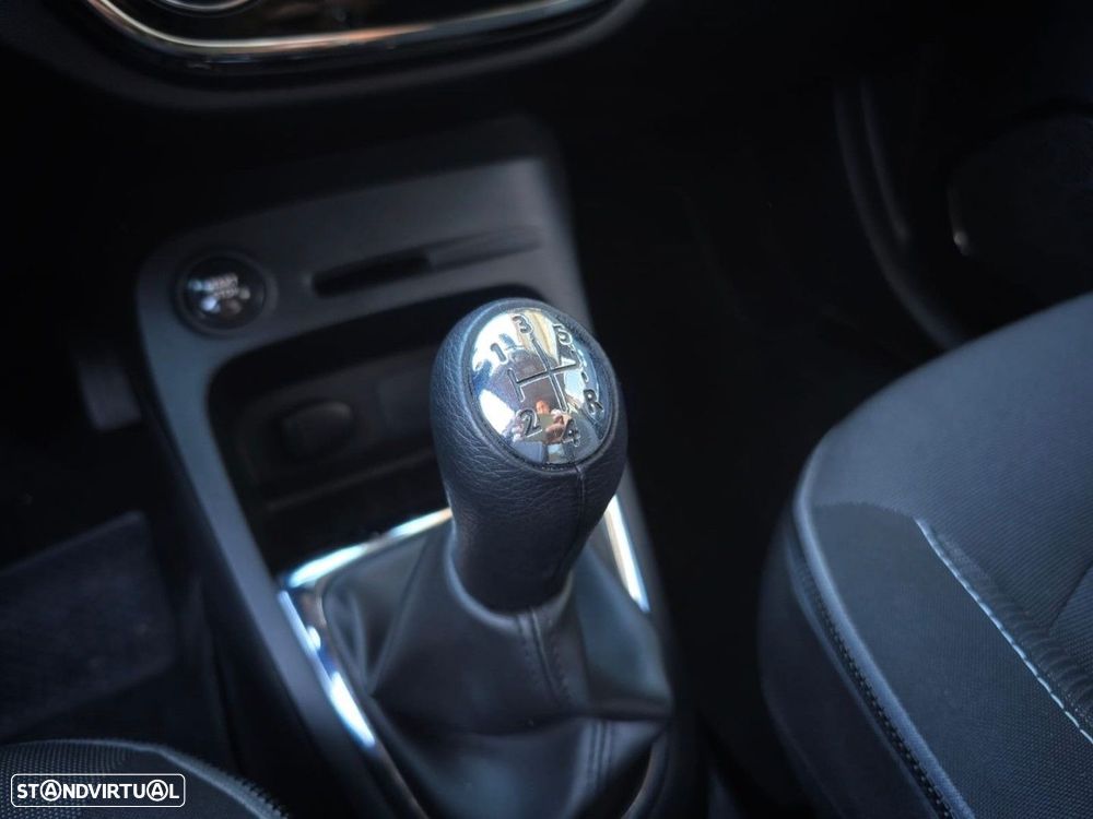 Renault Captur 1.5 dCi Exclusive - 18