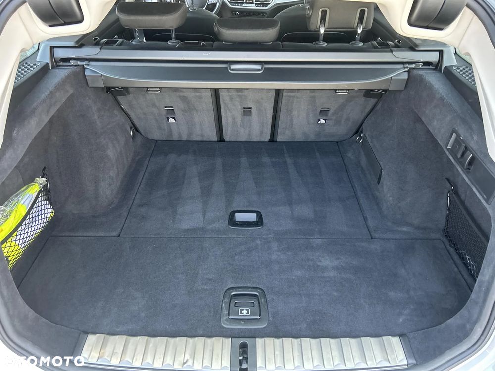BMW Seria 3 318i Advantage - 26