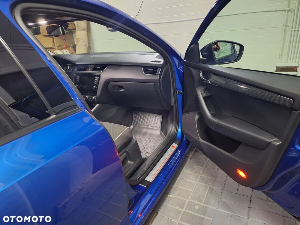 Skoda Octavia 2.0 TDI RS - 38